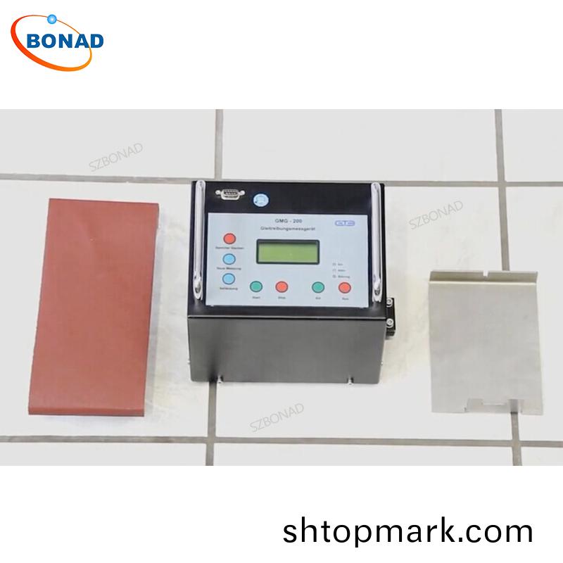 DIN 51131地闆(ban)防滑性測試（滑動摩擦係(xi)數的測量方灋）